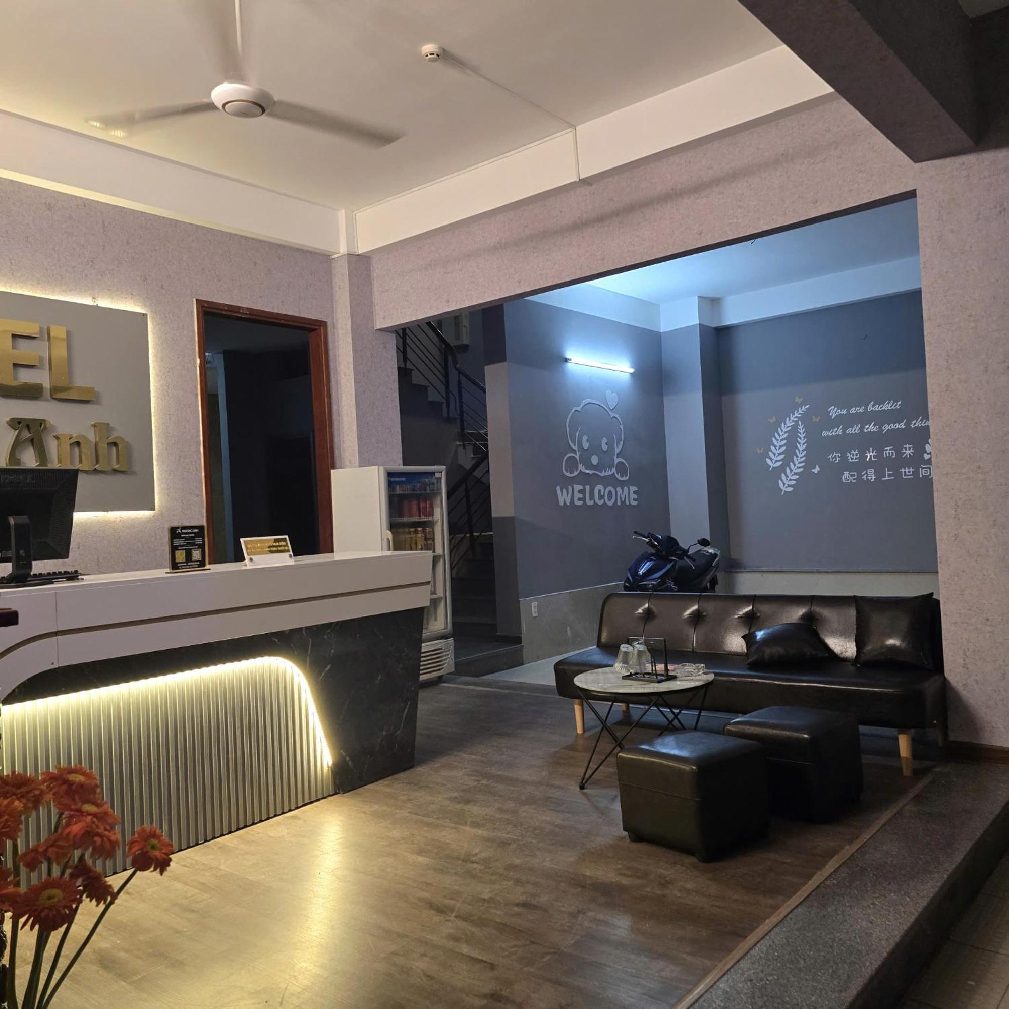 Phuong Anh Hotel Dĩ An Extérieur photo
